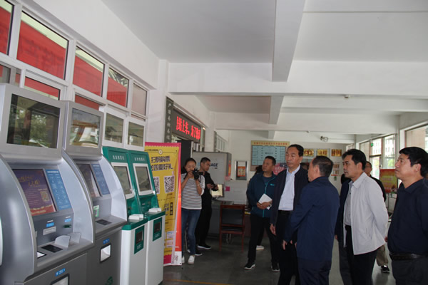 市安委辦主任、安監(jiān)局局長李永宏一行到隴運集團公司檢查指導工作