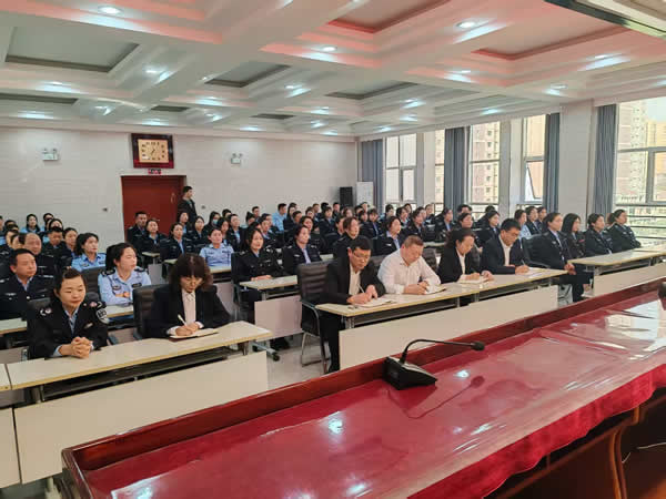 隴運集團(tuán)武都公交公司舉辦駕駛員綜合能力提升培訓(xùn)班開班儀式